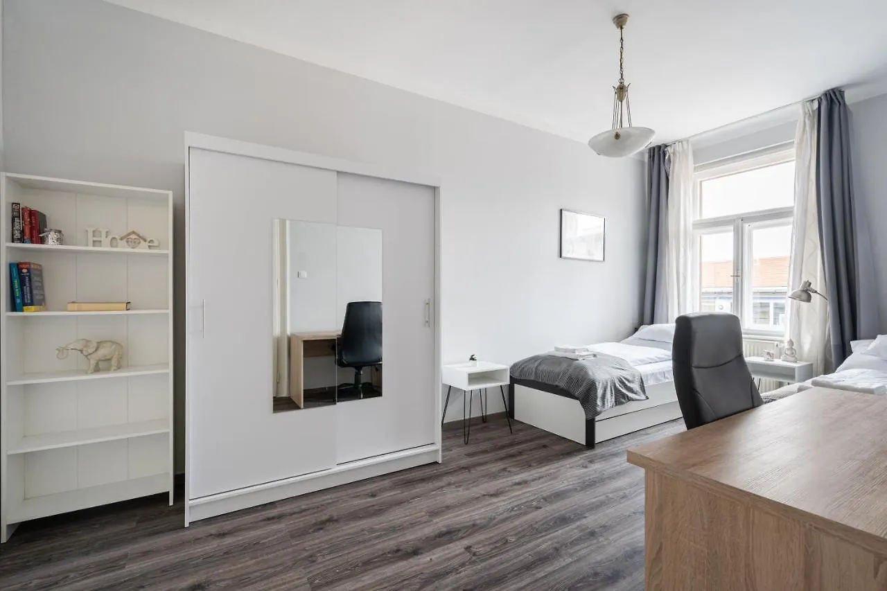 アパート ブダペストSzentkiralyi Apartman 2アパートメント